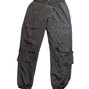 Modern utility cargo pants